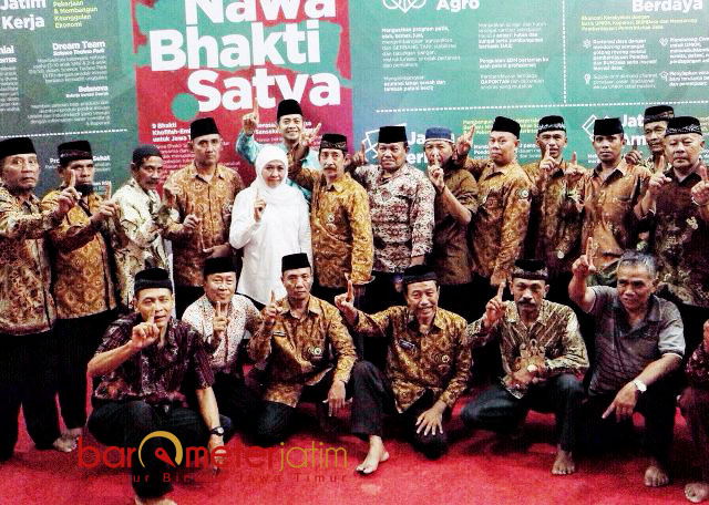 DUKUNG KHOFIFAH-EMIL: Purnawirawan TNI-Polri se-Jatim dukung Khofifah-Emil di Pilgub Jatim 2018. | Foto: Barometerjatim.com/ABDILLAH HR