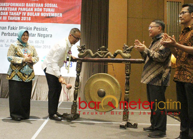 RAKER BANSOS: Mensos Agus Gumiwang membuka Raker Teknis Transformasi Bansos Rastra ke BPNT di Surabaya, Selasa (25/9). | Foto: Barometerjatim.com/ROY HASIBUAN
