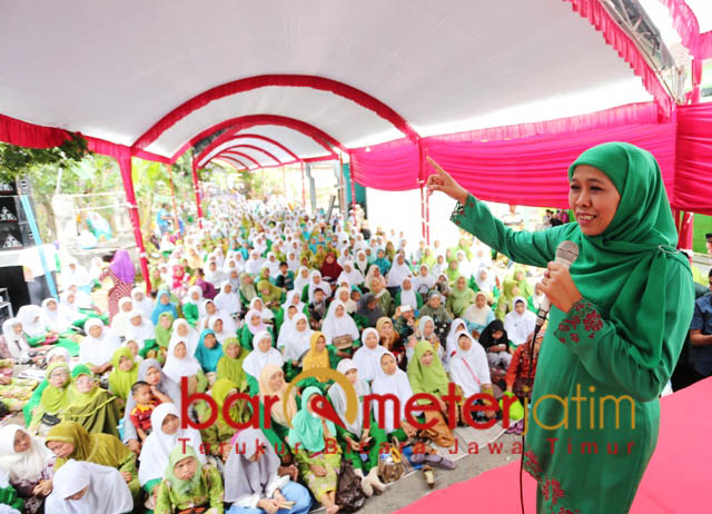 Khofifah dan Muslimat NU jaga persatuan dan kesatuan bangsa. | Foto: Barometerjatim.com/roy hasibuan