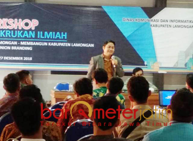 Workshop membangun opini branding di Gedung Inspektorat Lamongan, Kamis (27/12). | Foto: Barometerjatim.com/hamiem anwar 