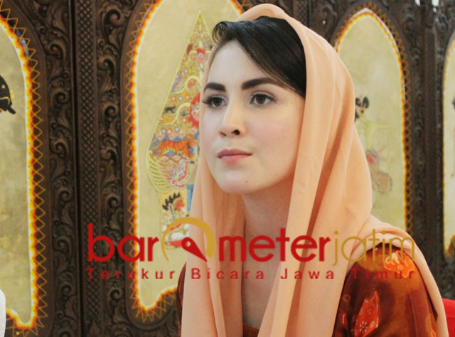 Arumi Bachsin, hari ini dilantik jadi ketua PKK Jatim. | Foto: Barometerjatim.com/roy hs