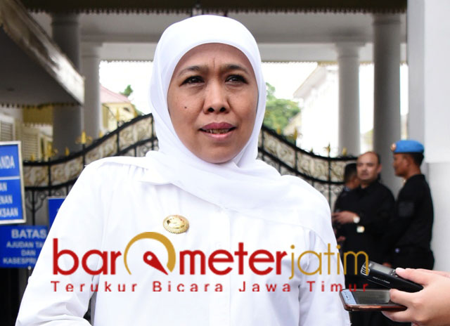 Khofifah perjuangkan RDKK agar mendapat berbagai kebutuhan pertanian. | Foto: Barometerjatim.com/roy hs