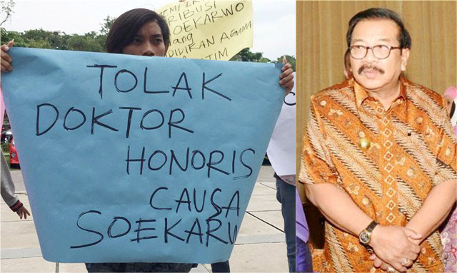 Mahasiswa UINSA tolak gelar doktor HC untuk Soekarwo. | Foto Barometerjatim.com/natha lintang