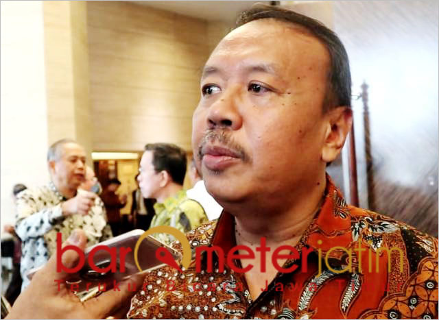 Ketua Forkas Jatim, Nur Cahyudi, investor masih tunggu hasil Pilpres. | Foto: Barometerjatim.com/abdillah hr