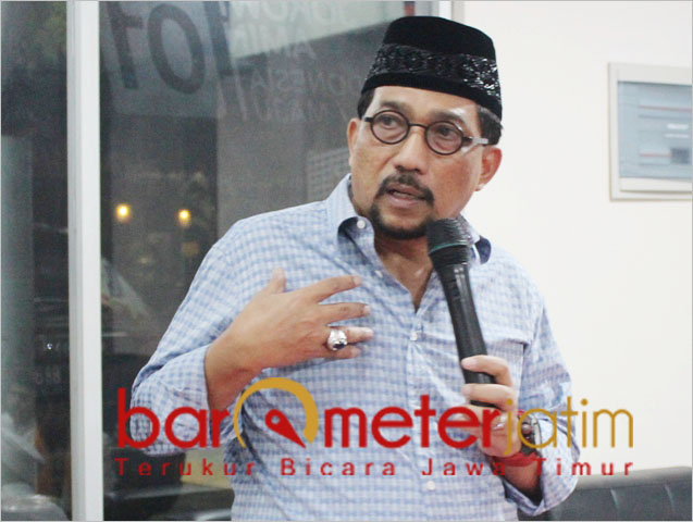 Machfud Arifin, ajakan PWNU ke TPS berbaju putih dukungan untuk Paslon 01. | Foto: Barometerjatim.com/roy hs