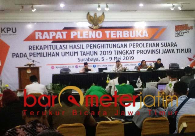 Rekapitulasi KPU Jatim di Hotel Singgasana Surabaya, Kamis (9/5/2019). | Foto: Barometerjatim.com/natha lintang
