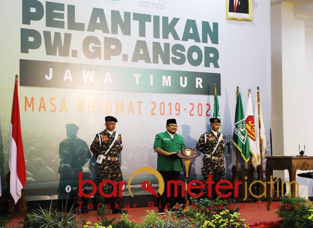 AROMA PKB: Gus Yaqut saat memberi sambutan di pelantikan pengurus Ansor Jatim. | Foto: Barometerjatim.com/ROY HS