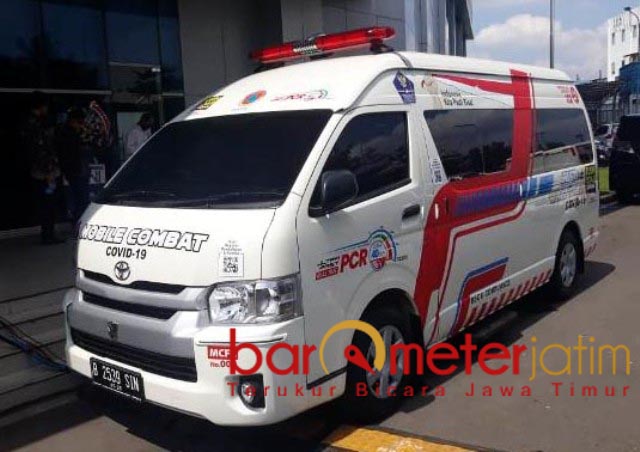MOBIL PCR: Bantuan pusat yang bikin gadung Pemprov dan Pemkot Surabaya. | Foto: Barometerjatim.com/ROY HS