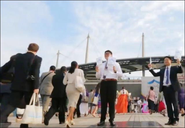 TERUSLAH BERSUKACITA: Saksi-Saksi Yehuwa, tidak soal dimana berada secara fisik. | Foto: IST/SSYI