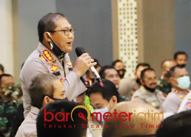 IKUT KOMPLAIN: Kombes Pol Sumardji, ikut komplian soal data kesembuhan Covid-19 di Sidoarjo. | Foto: Barometerjatim.com/ROY HS