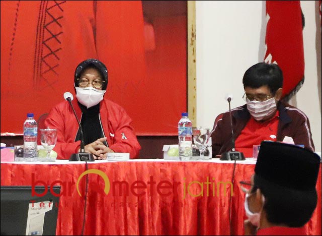 PILWALI SURABAYA 2020: Risma (kiri), untuk menang di Surabaya dibutuhkan modal sosial. | Foto: Barometerjatim.com/ROY HS