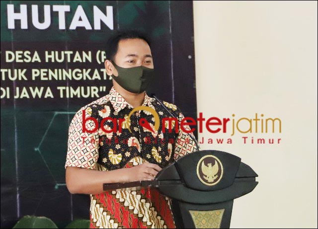 AJANG CURHAT: Nur Rohim, berkeluh kesah soal kesulitan pupuk hingga alsintan dalam Rakor PLMDH. | Foto: Barometerjatim.com/ROY HS
