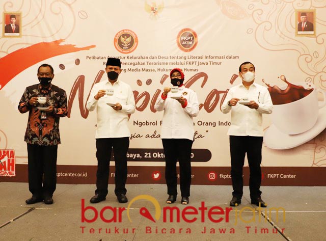 NGOPI COI: Ngobrol Pintar Cara Orang Indonesia di Surabaya terkait pencegahan radikalisme intoleran. | Foto: Barometerjatim.com/ROY HS