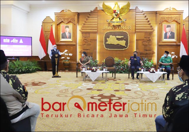 SINERGI: Khofifah, harap terbangun sinergi lebih luas antara Aice Group dan Ansor Jatim. | Foto: Barometerjatim.com/ROY HS