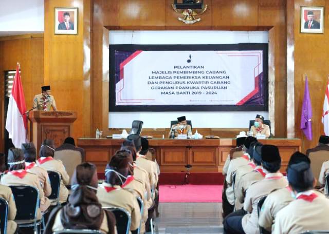 PELANTIKAN: Gus Ipul saat pelantikan Mabincab, LPK, dan pengurus Kwarcab Gerakan Pramuka Pasuruan 2019-2024. | Foto: IST