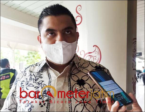 MULAI NORMAL: Muhammad Umar Bakadam, sebut situasi di Arab Saudi mulai berjalan normal. | FOTO: Barometerjatim.com/ROY HS