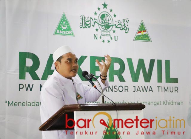 PATUHI ANSOR: KHR Machfudz Chamid, Rijalul Ansur harus patuh dengan GP Ansor. | Foto: Barometerjatim.com/ROY HS