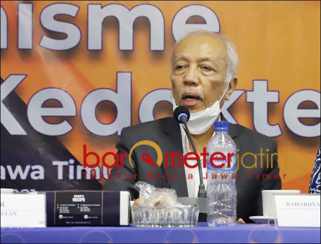 SANGAT PENTING: Prof M Nasser, puji restorasi humanisme pendidikan kedokteran gagasan Nasdem. | Foto: Barometerjatim.com/ROY HS