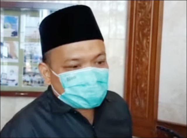 TAK BECUS: Rohani Siswanto, tim anggaran Pemprov Jatim tak becus susun anggaran dalam P-APBD 2021. | Foto: Barometerjatim.com/IST