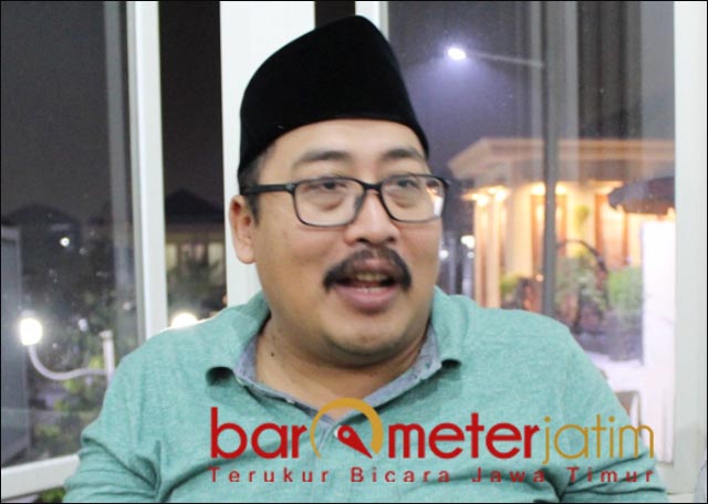 SUDAH ADA CONTOH: Gus Fahrur, Kiai Hasyim Muzadi beri contoh Ketum PBNU cukup dua periode. | Foto: Barometerjatim.com/ROY HS