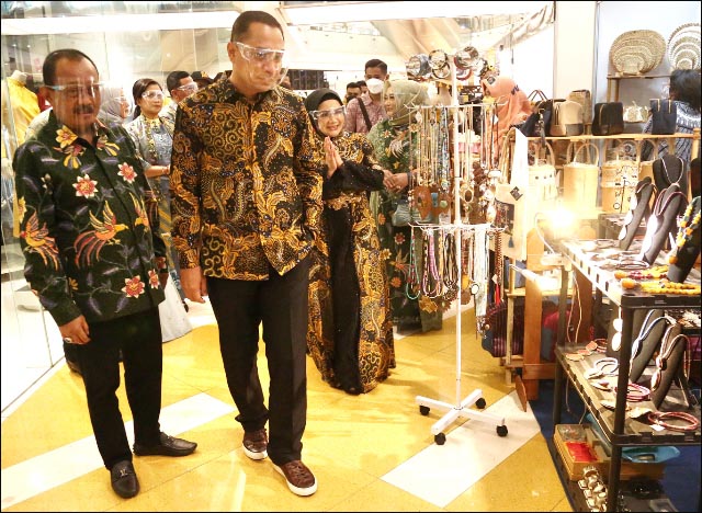 KEMITRAAN: Pameran UMKM di Grand City, Pemkot lakukan kemitraan permodalan untuk pelaku usaha mikro. | Foto: Humas Pemkot Surabaya