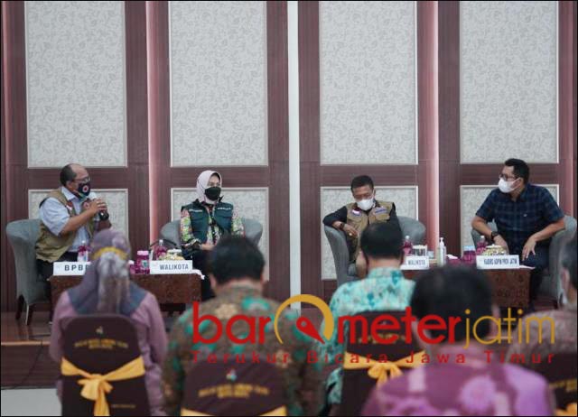 KUNJUNGAN WARTAWAN: Dewanti Rumpoko terima kunjungan Pokja Wartawan Pemprov Jatim di Balai Kota Among Tani. | Foto: Barometerjatim.com/ROY HS