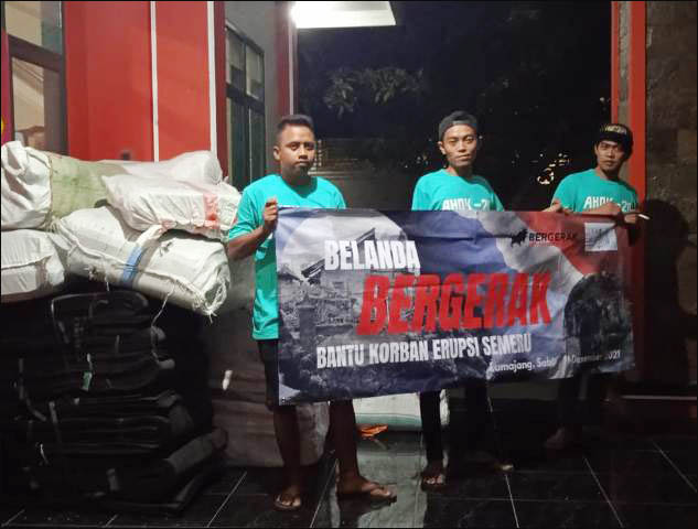 PDIP BELANDA: DPLN PDIP Belanda ikut mengirimkan bantuan ke korban erupsi Gunung Semeru. | Foto: Barometerjatim.com/IST