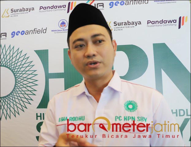 SERTIFIKASI: Egha Rodhu, siapkan sertifikasi profesi atau produk untuk UMKM binaan HPN. | Foto: Barometerjatim.com/ROY HS