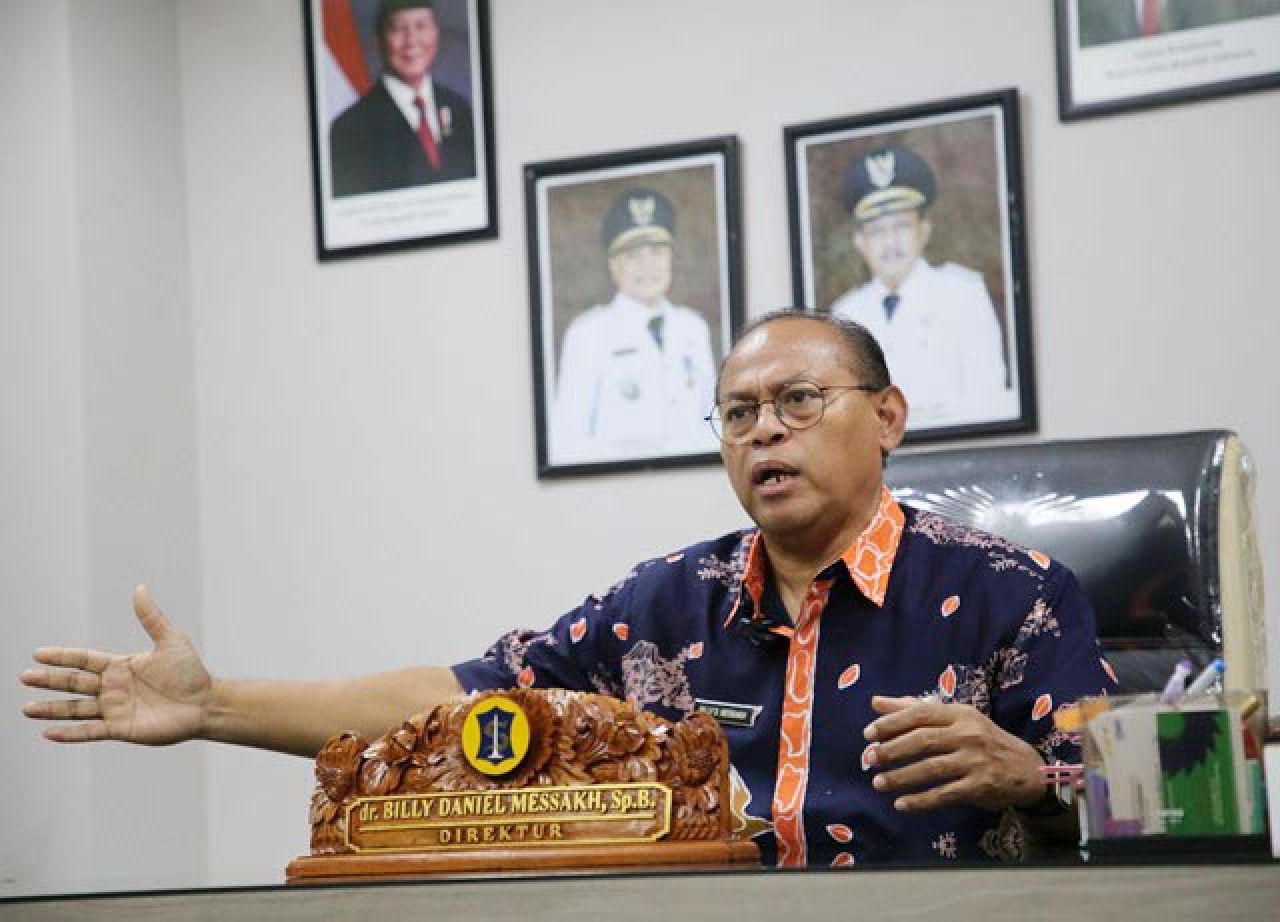 MEMBANTAH: Billy Daniel Messakh, bantah dugaan malapraktik di rumah sakit yang dipimpinnya. | Foto: IST