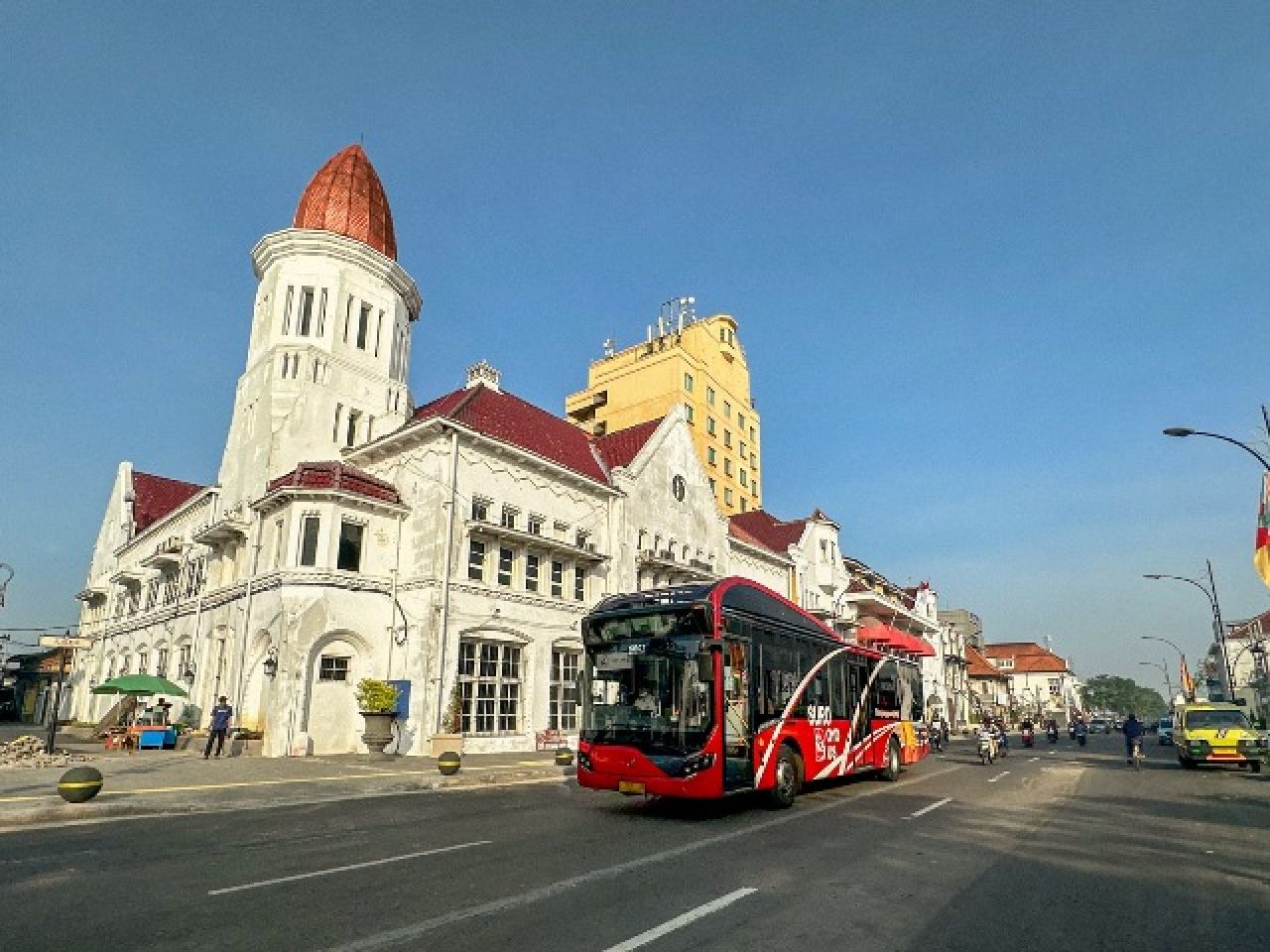 HARUS JELAS: Bus Suroboyo bisa sinergi dengan Trans Jatim tapi skemanya harus jelas. | Foto: Barometerjatim.com/HPS