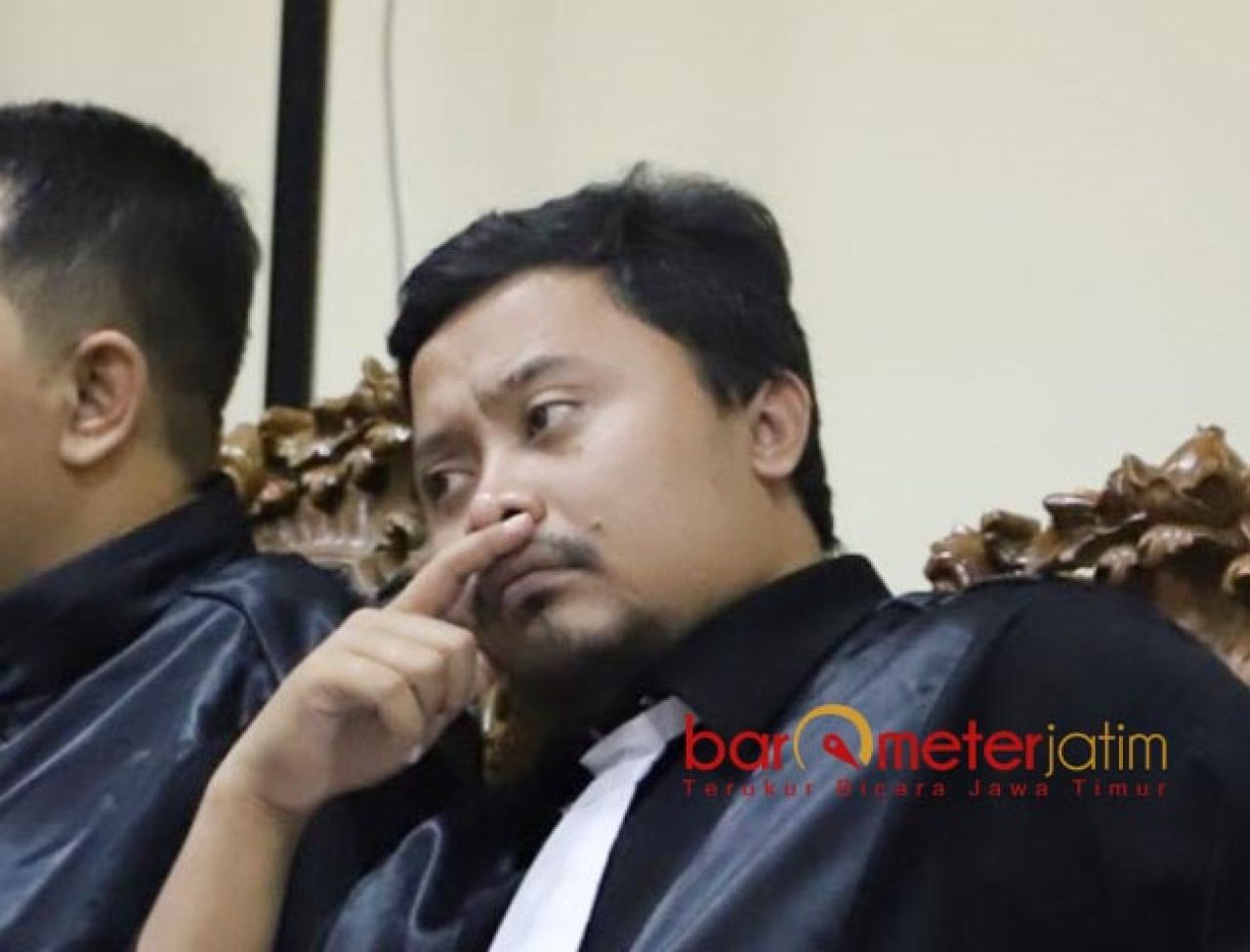 BUKA-BUKAAN: Harmawan H Adam, Kusnadi bakal buka seterang-terangnya. | Foto: Barometerjatim.com/DOK