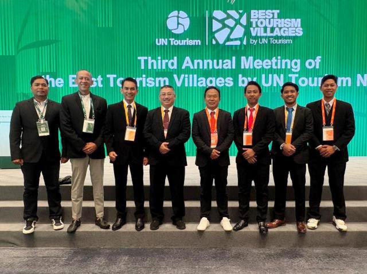 MEMBANGGAKAN: Prestasi internasional yang diraih Desa Kemiren Banyuwangi bikin bangga. | Foto: Humas BWI