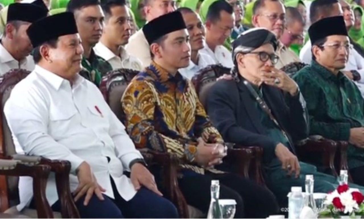 KONGRES MUSLIMAT NU: Prabowo Subianto menghadiri pembukaan Kongres ke-18 Muslimat NU di Surabaya. | Foto: IST