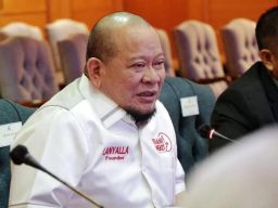 Penetapan UMK Jatim 2023 Dinilai Terjang Aturan, LaNyalla Sarankan Buruh Ajak Khofifah Bicara!