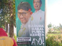 Sambut Upaya Bupati Sumenep, Madura Diwarnai Baliho Dukungan Reaktivasi Jalur Kereta