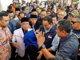 Kedatangan Anies Baswedan Disambut Ribuan Warga, PKS: Tanda Kemenangan di Jatim!