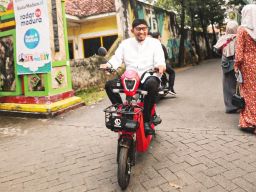 Lewat Pesan Tersirat dalam Pidato, Bupati Sumenep Dinilai Kirim Sinyal Siap Bertarung di Pilgub Jatim 2024!