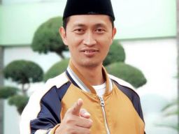 Johnny G Plate Tersangka Korupsi BTS 4G, Gus Nur Kholis Tagih Janji Surya Paloh Bubarkan Nasdem!
