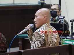 Bersaksi di Sidang Sahat, Wahid Wahyudi: Selama Jadi Pj Sekda Jatim Saya Tidak Tangani Pokir!
