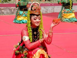 Mengenal Tari Muang Sangkal, Kesenian Asli Sumenep untuk Menangkal Bahaya!