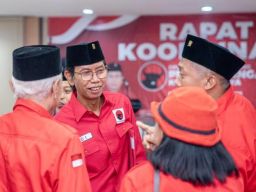 Caleg PDIP Surabaya Perkokoh Basis Kampung dan TPS Menangkan Ganjar, Adi Sutarwijono: Kita Tancap Gas!