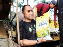 Kebutuhan Beras di Surabaya 15 Ribu Ton per Bulan, Pemkot Jamin Stok Sangat Aman dan Harga Terkendali!