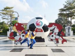 Siap-siap Rek! Besok Pagi Trofi Piala Dunia U-17 Sambangi Surabaya