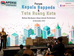 Eri Cahyadi di Forum Apeksi: Surabaya Panas tapi Hatinya Tetap Dingin karena Wisatanya Luar Biasa!