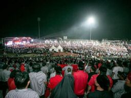 5 Ribu Banteng Surabaya Turun ke Gresik Ikuti Doa Bersama, Usung Satu Tekad Menangkan Ganjar-Mahfud!