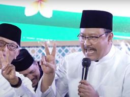 Sekjen PBNU Bolak-balik Sebut “2” di Acara Jatim Bershalawat #2, Kode Ajak Jamaah Pilih Prabowo-Gibran?