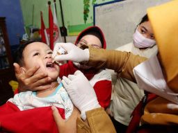Sempat Ada Beberapa Penolakan dari Orang Tua, Sub PIN Polio di Surabaya Capai 94,02%!