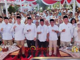 Disinggung Bakal 'Ganti Baju' di Pilwali Surabaya 2024, Kelakar Eri Cahyadi: Masak Gak Ganti, Kan Bau!