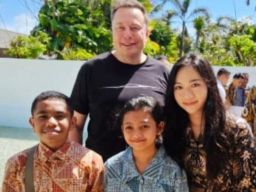 Mengenal Felicia Dahayu, Bocah SD asal Banyuwangi yang Bikin Kagum Elon Musk