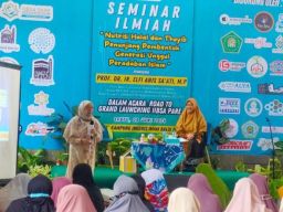 Seminar Soft Launching IIBS Imam Balqi Pare: Perlu Gerakan Sadar Makanan Halal Thayib!